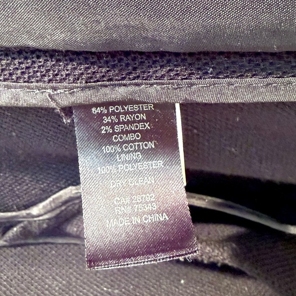 [SOLD] Cynthia Rowley Black Blazer size XS - Picture 9 of 10